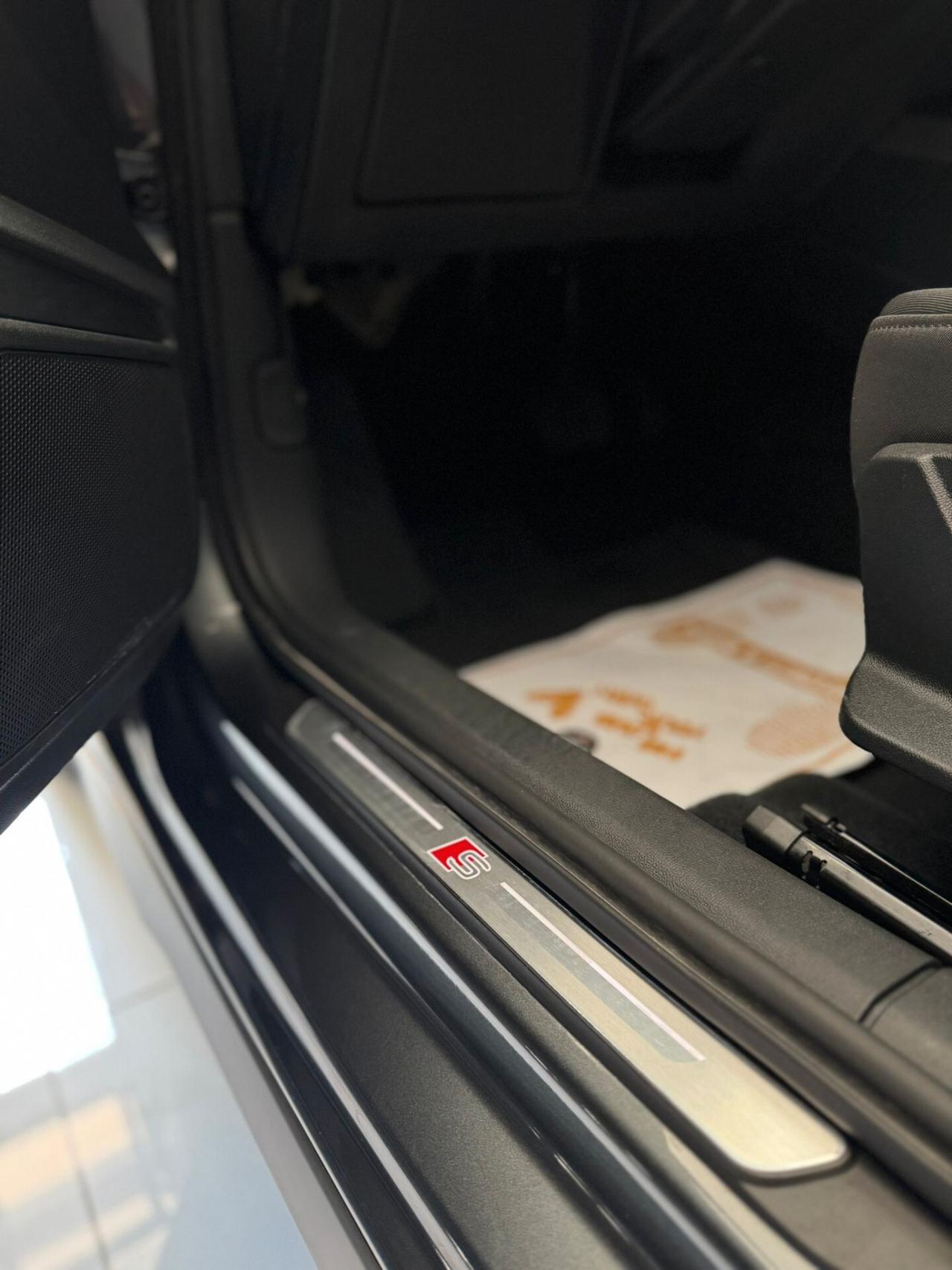 Audi A3 35 TDI S tronic S line edition