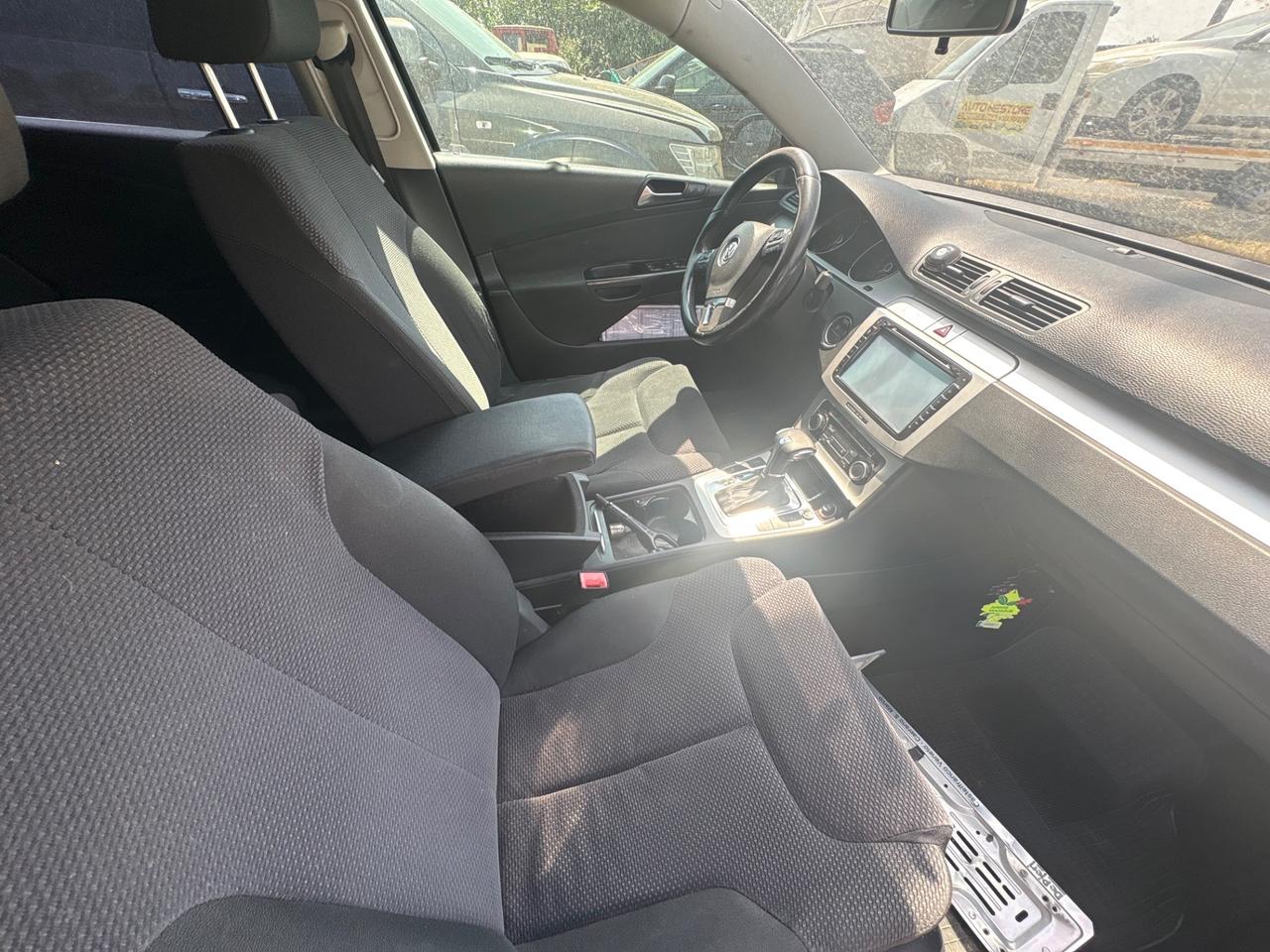 Volkswagen Passat 1.4 16V TSI Comf. EcoFuel DSG
