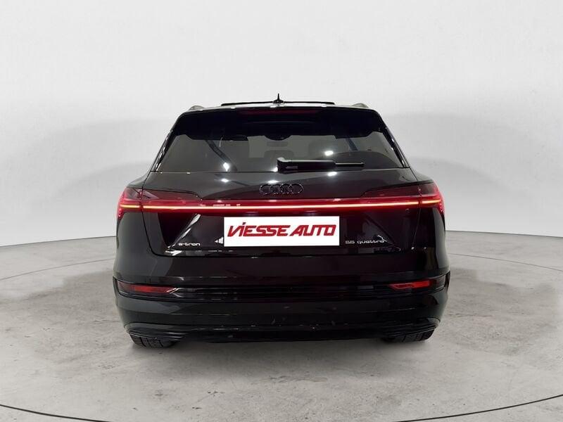 Audi e-tron e-tron 55 quattro