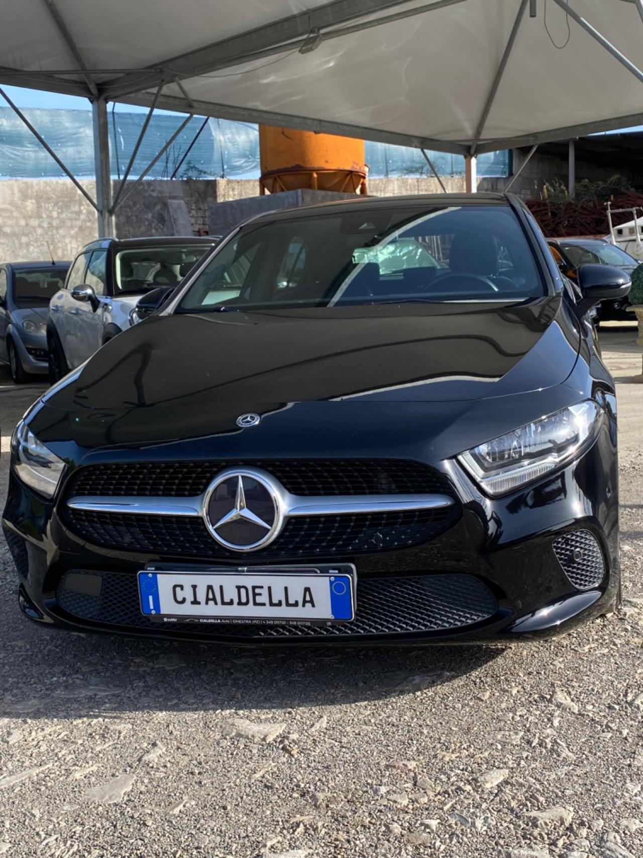 Mercedes-benz A 180 d Automatic Premium