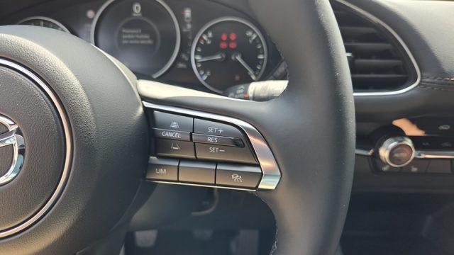 MAZDA 3 Mazda3 e-Skyactiv-G M Hybrid Centre Line PERMUTE