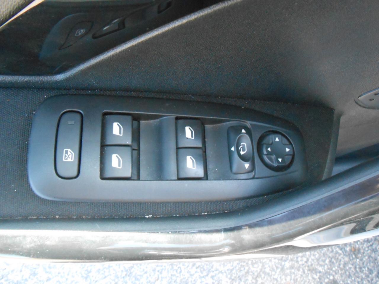 Peugeot 208 PureTech 82 5 porte Allure E6 - NO VINCOLI