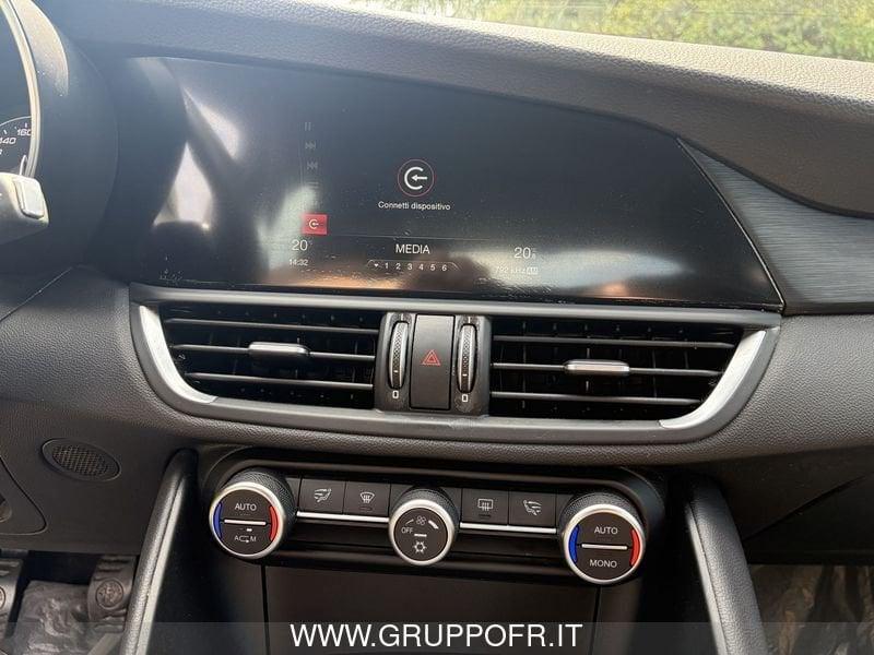 Alfa Romeo Giulia 2.2 Turbodiesel 150 CV