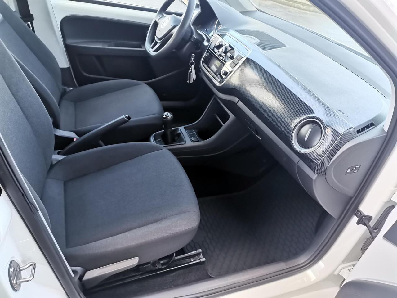 Volkswagen up! 5 Porte up! 5p 1.0 Move up! 60cv E6