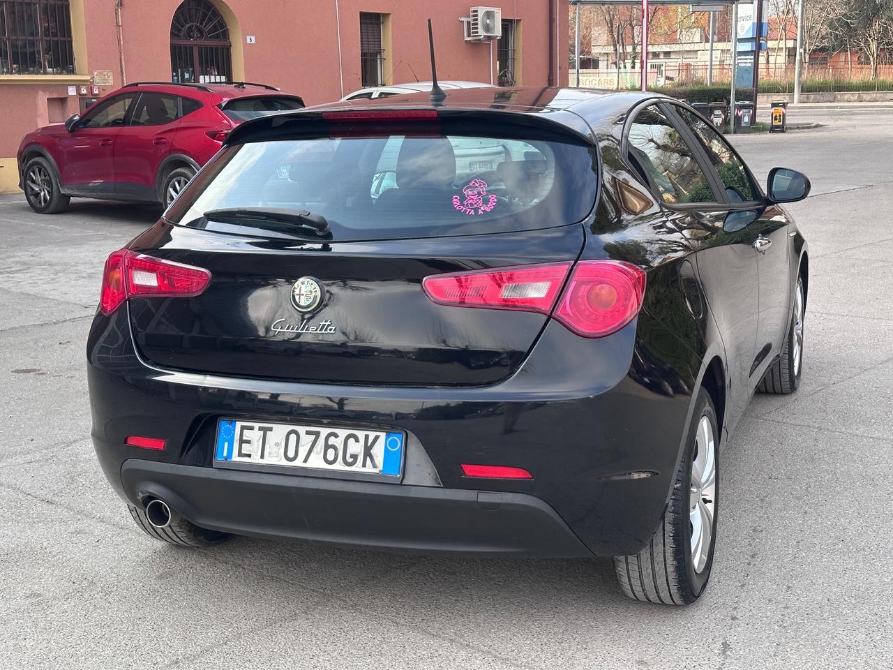 Alfa Romeo Giulietta 1.6 JTDm-2 105 CV Exclusive