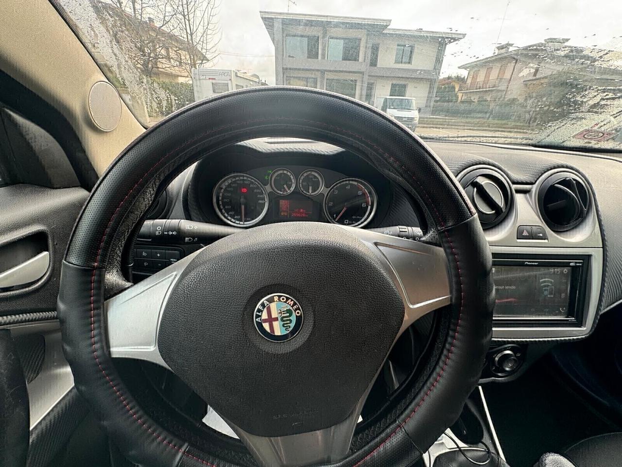 Alfa Romeo MiTo 1.6 JTDm 16V Distinctive Sport Pack