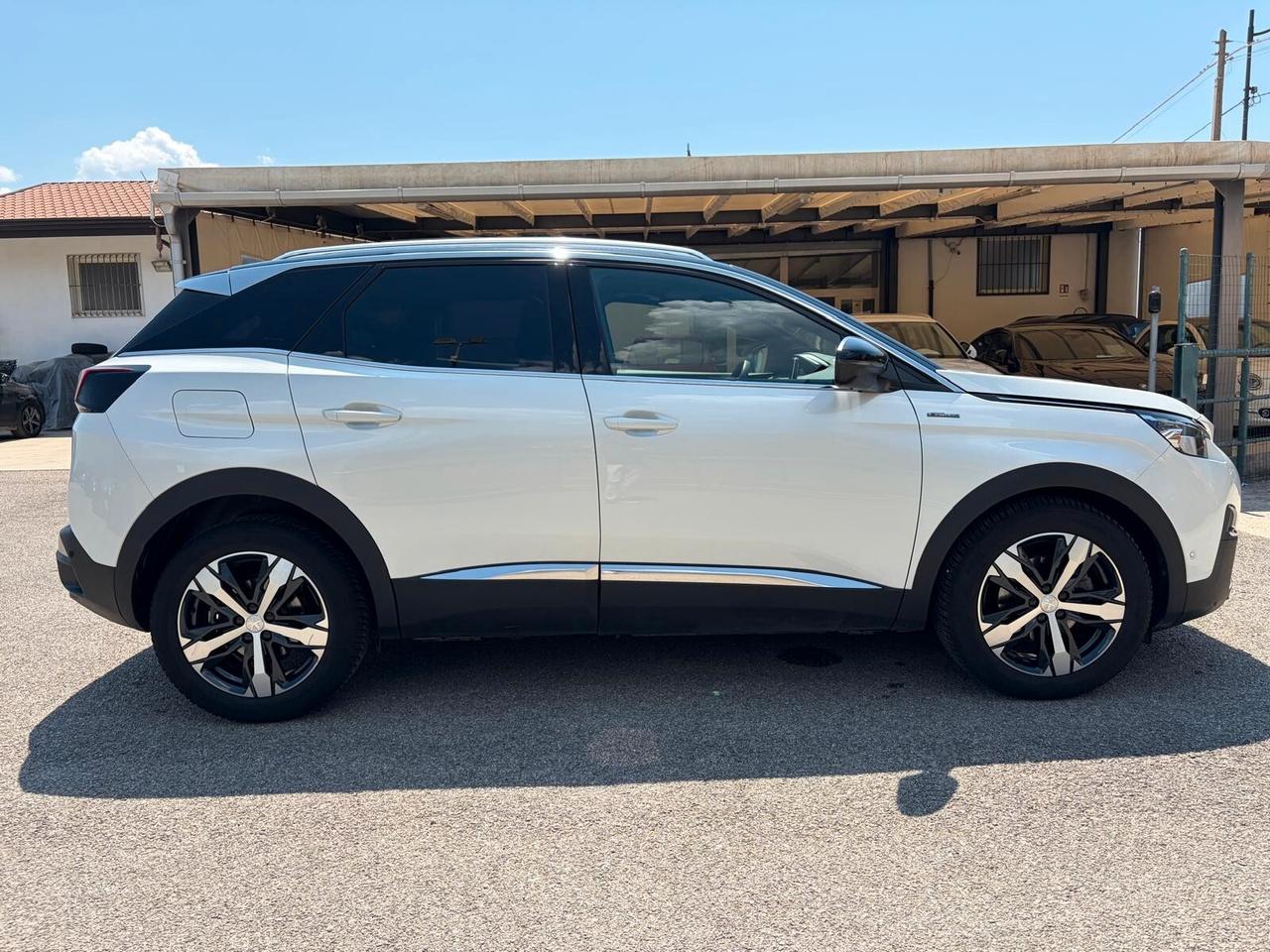 Peugeot 3008 II 2019 1.5 bluehdi GT Line EAT8 TETTO APRIBILE