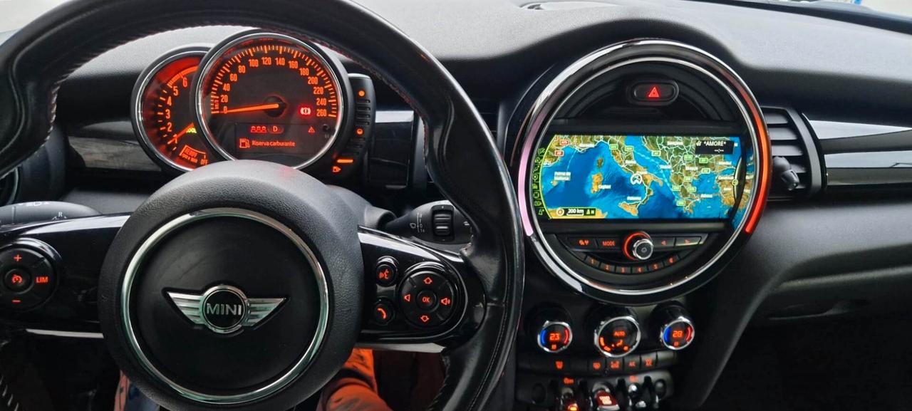 Mini 1.5 Cooper D aut. Seven Edition 5 porte