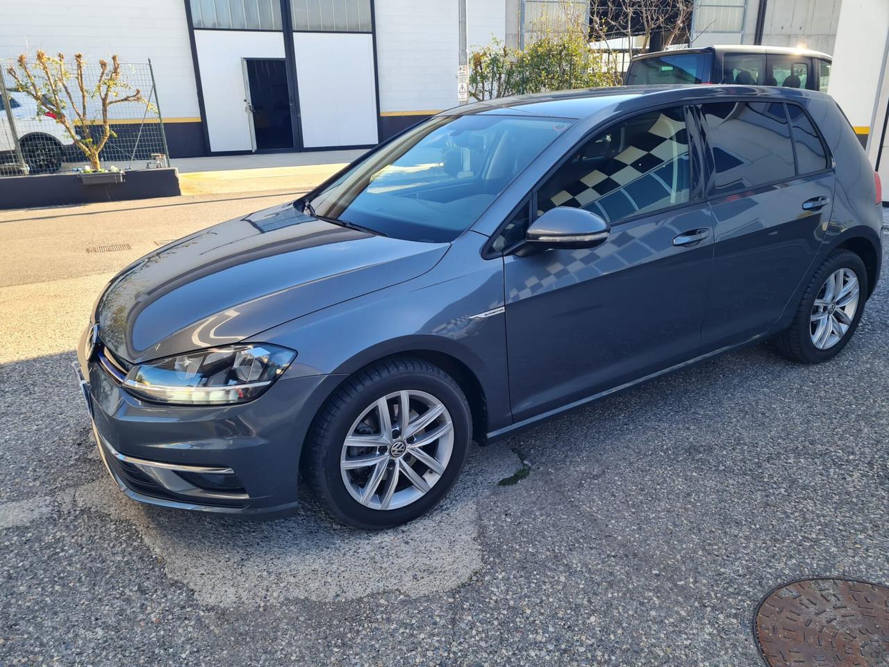 Volkswagen Golf 1.5 TGI DSG 5p. Business METANO SCAD 2028