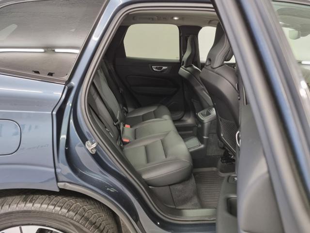VOLVO XC60 T6 Recharge Plug-in Hybrid AWD automatico Plus Dar