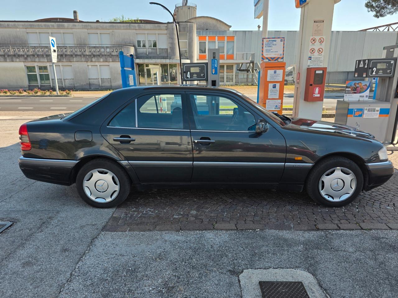 Mercedes-benz C 180 cat Elegance Unicoproprietario Neopatentati ok