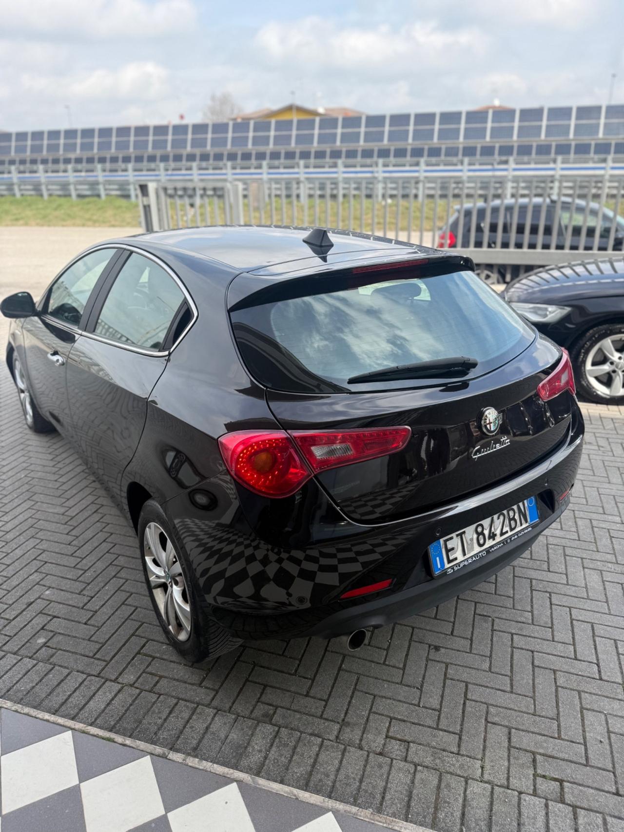 Alfa Romeo Giulietta 1.6 JTDm-2 105 CV Exclusive