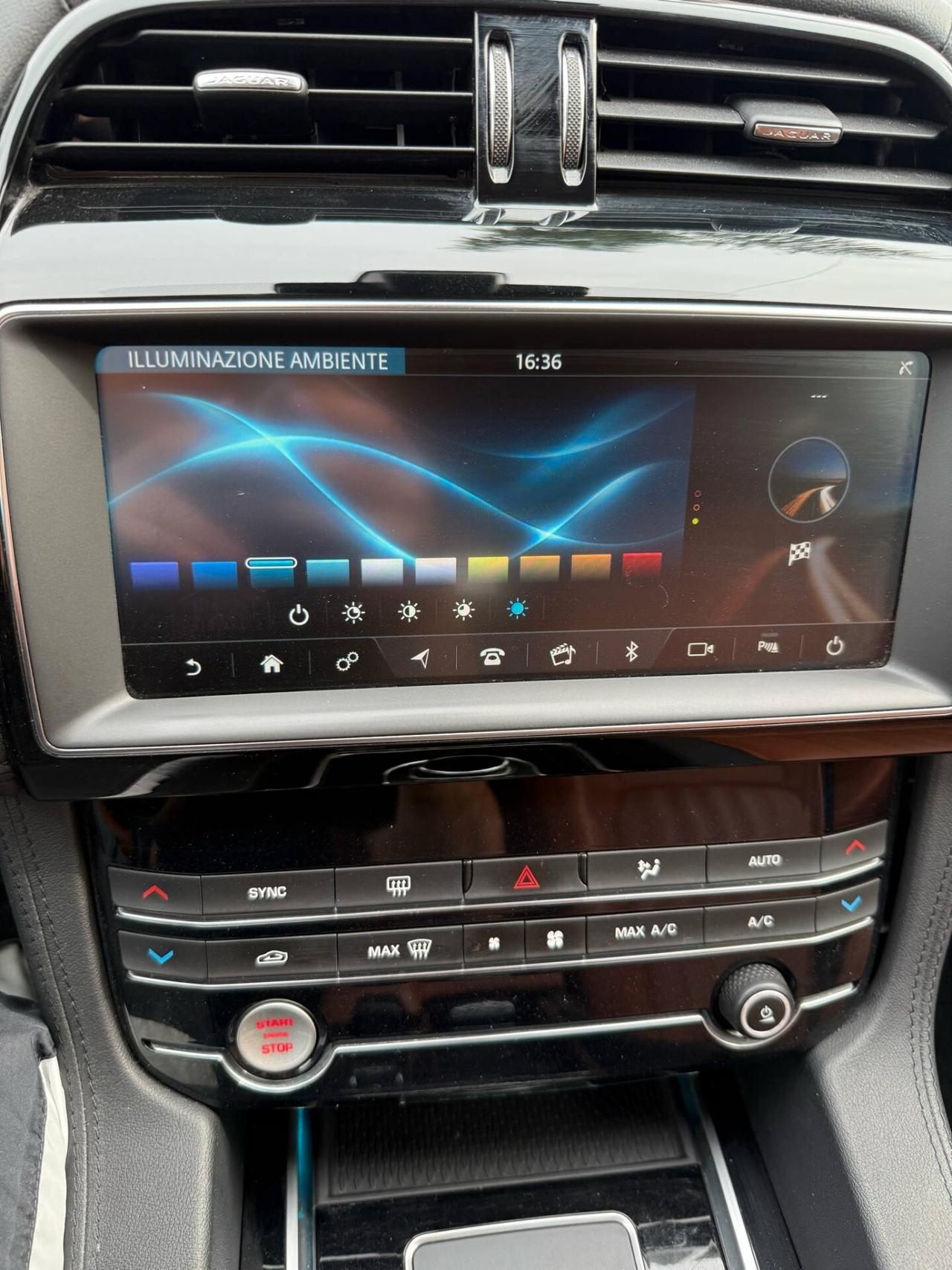 Jaguar F-Pace 2.0 D 180 cv AWD - 2020 - 100 mila km
