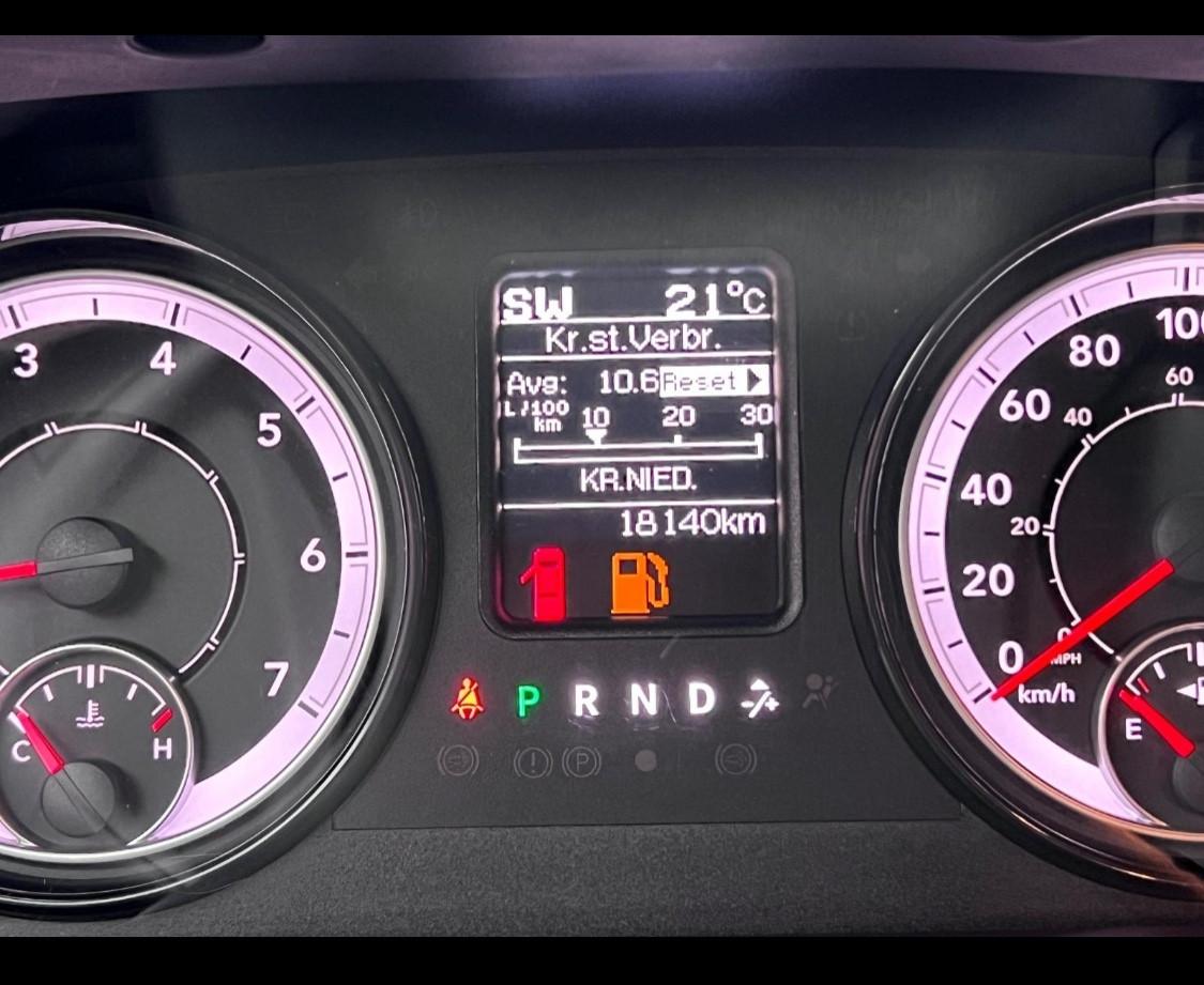 Dodge RAM 1500 5.7 V8 4WD Crew Cab