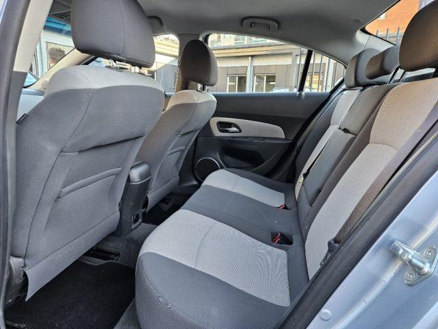 CHEVROLET Cruze 1.6 4 porte GPL