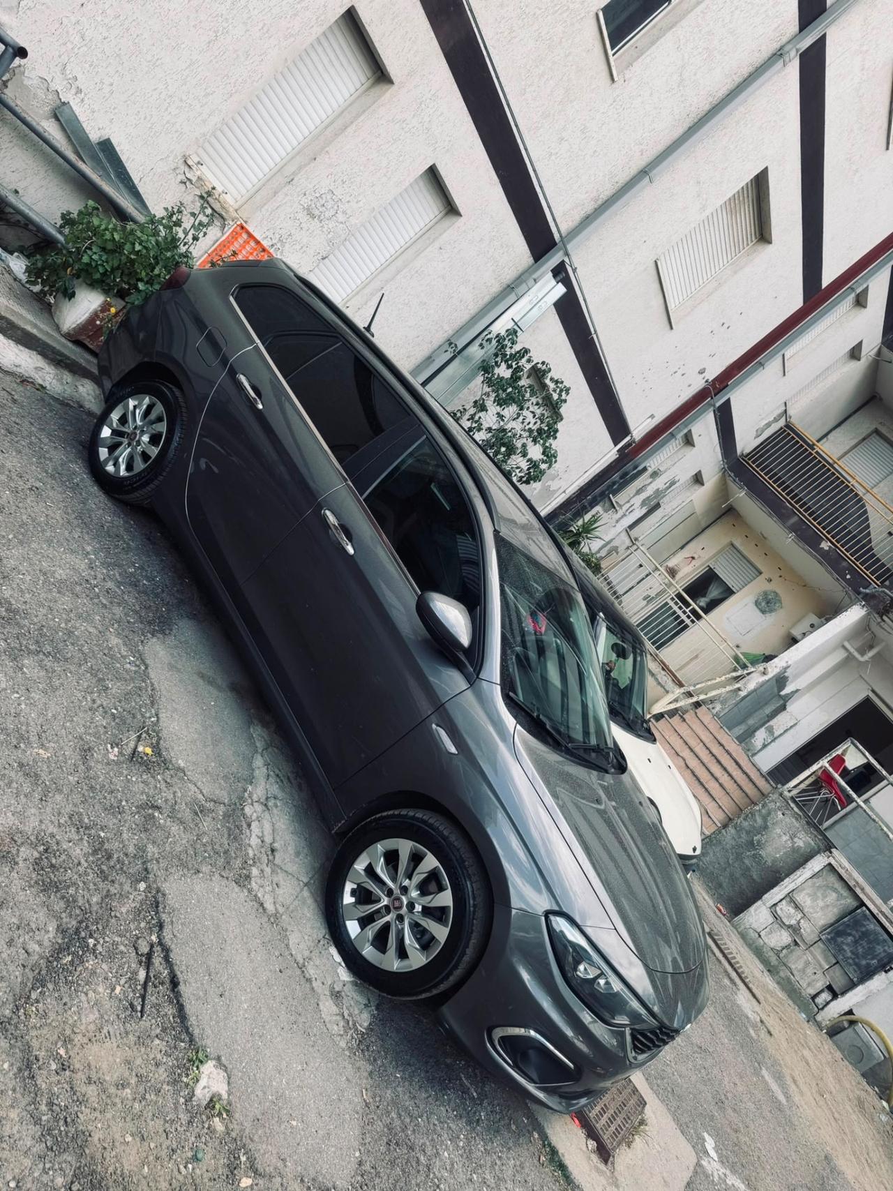 Fiat Tipo 1.6 Mjt S&S SW Lounge