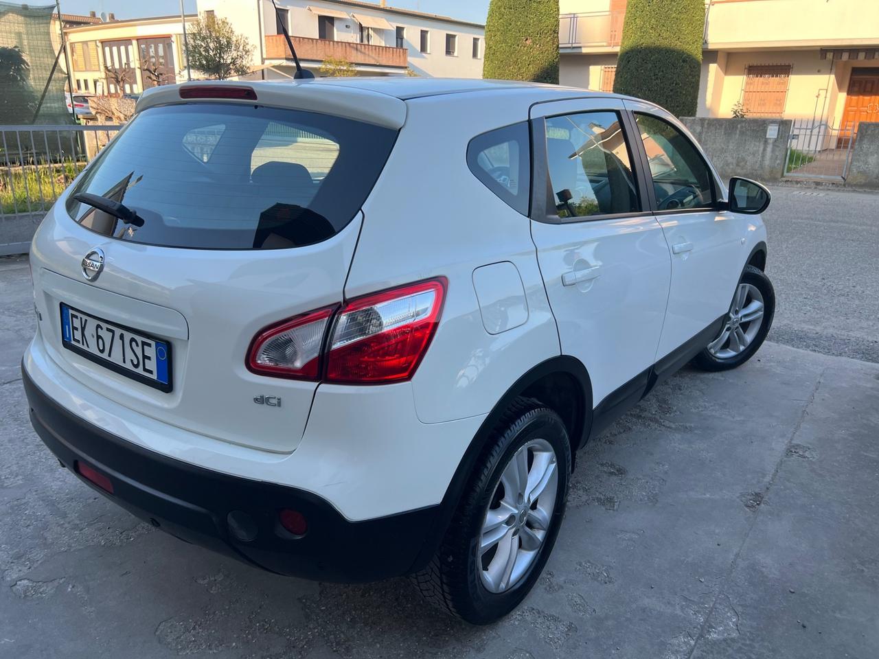 Nissan Qashqai 2.0 dCi 4WD AUTOMATICA 4x4 2012