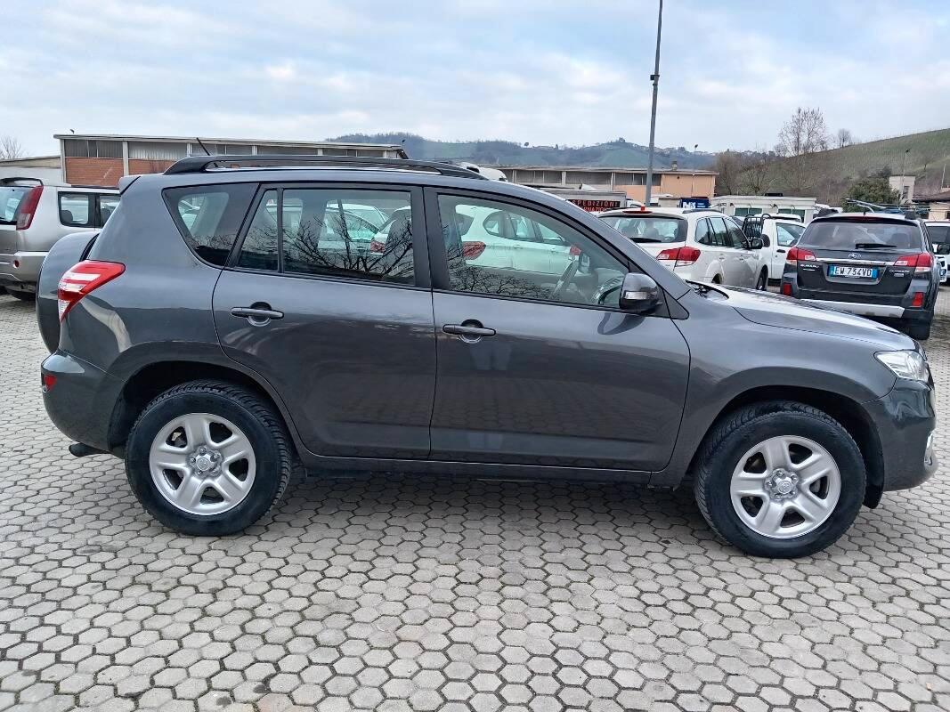 Toyota Rav4 2.2 d-4d Exclusive 150cv dpf