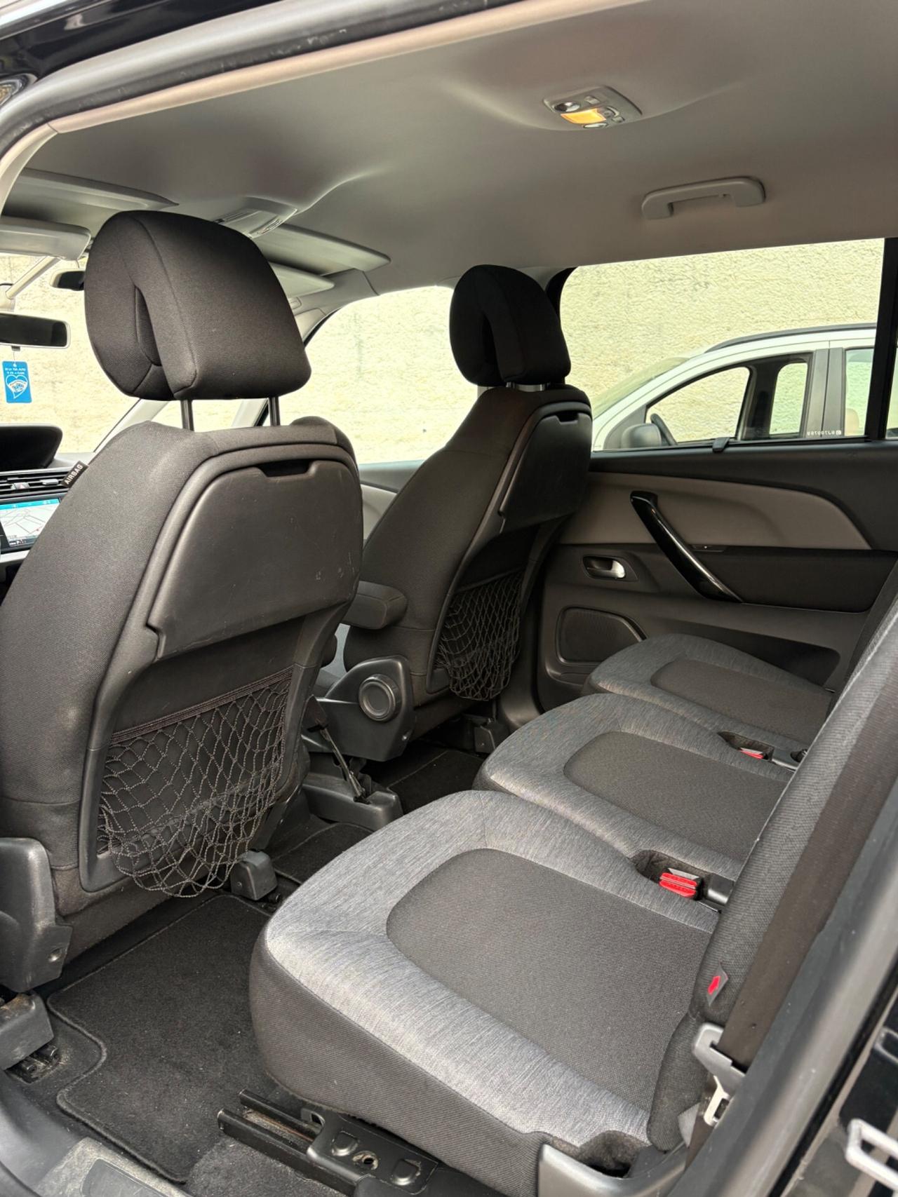 Citroen Grand C4 Picasso HDi 120cv automatico