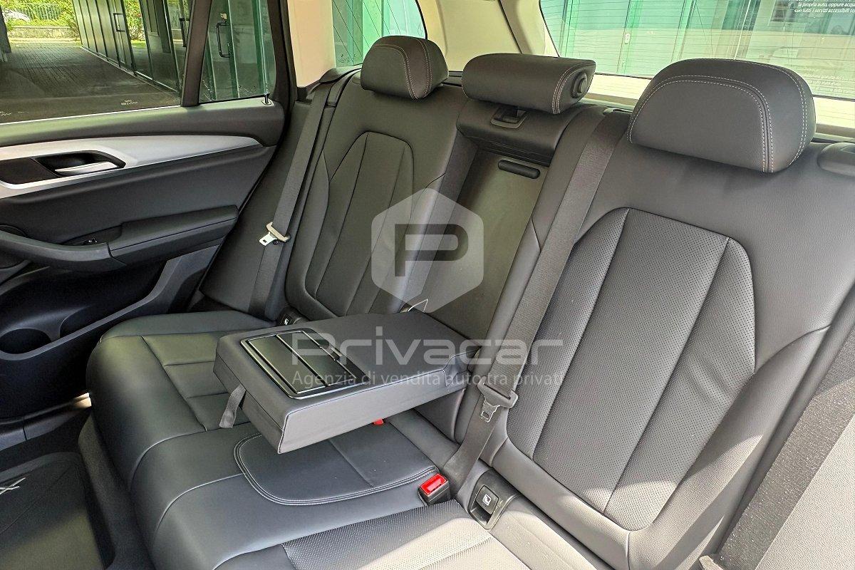 BMW X3 xDrive30e