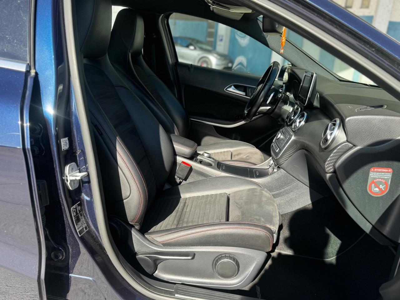 Mercedes-benz A 200 d Automatic 4Matic Premium
