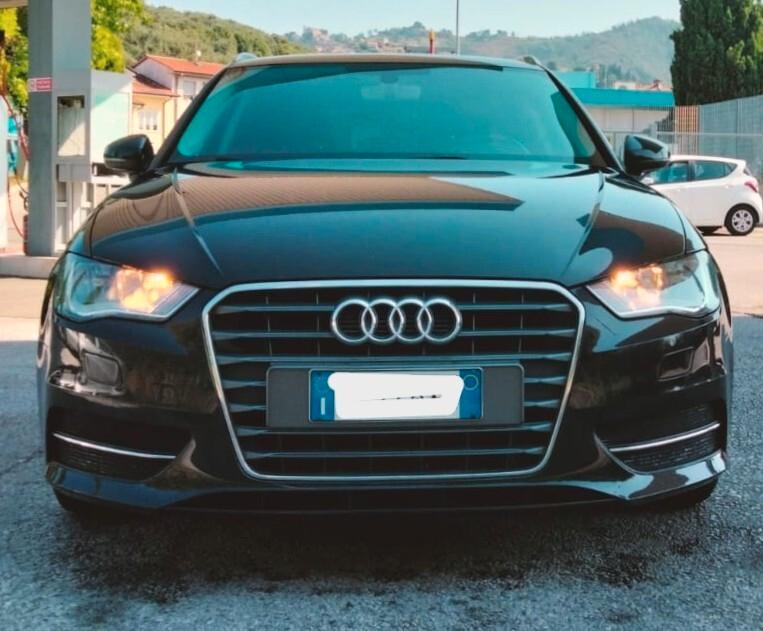 Audi A3 1.6 TDI clean diesel S tronic Ambition NEOPATENTATI 2017