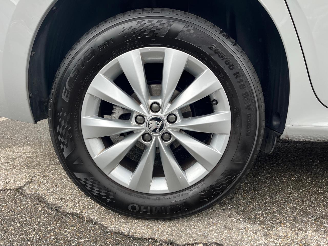 Skoda Kamiq 2021