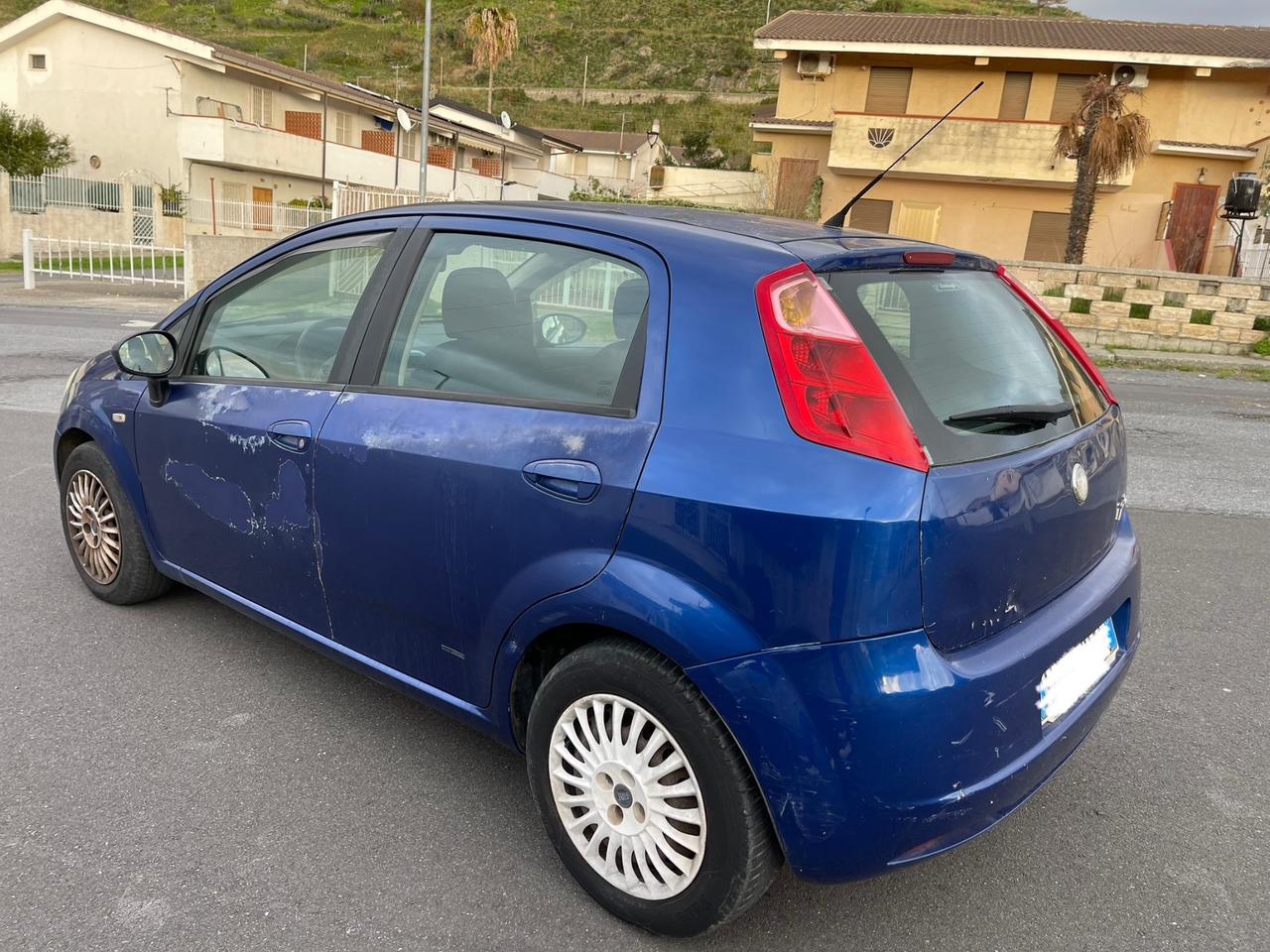 Fiat Grande Punto 1.3 MJT 75 CV 5 porte Dynamic