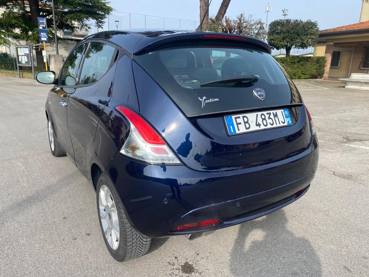 Lancia Ypsilon 1.2 69 CV 5 porte GPL Ecochic Opening Edition