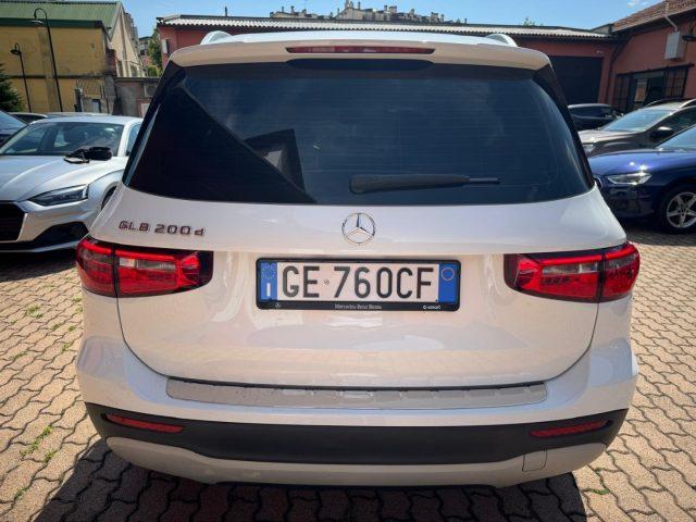 MERCEDES-BENZ GLB 200 d Automatic Business