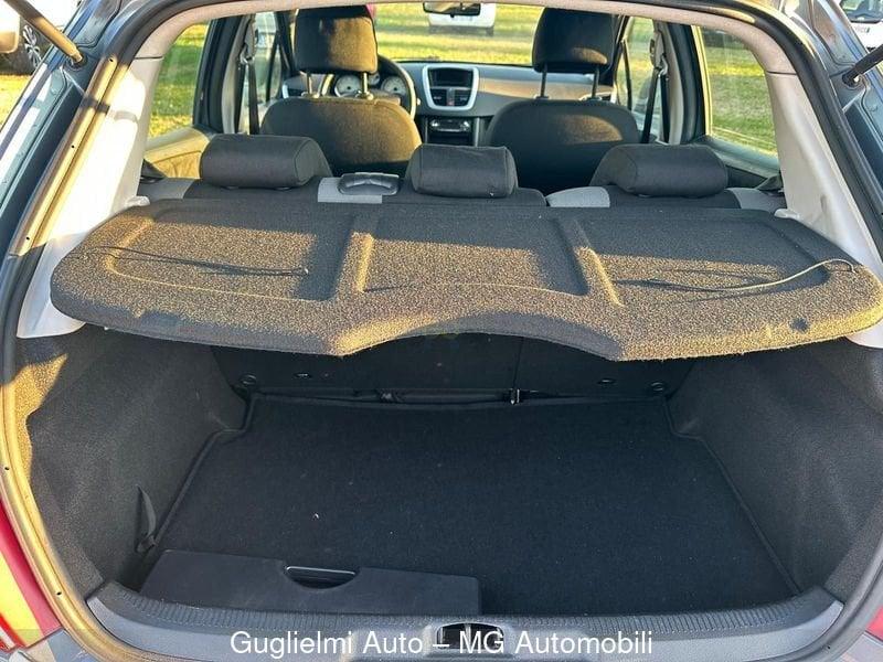 Peugeot 207 1.4 88CV 5p. X Line SOLO KM 100000