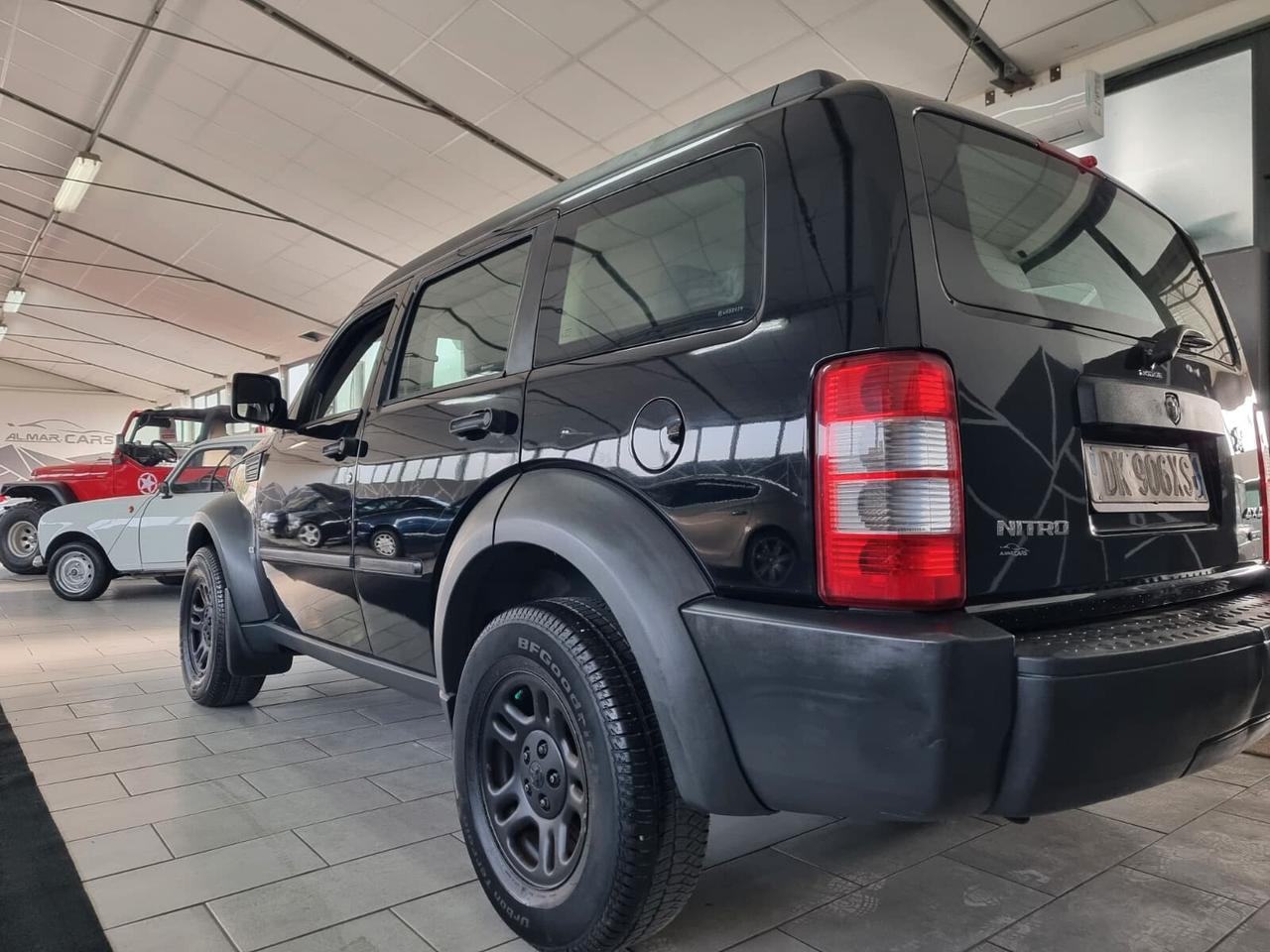 Dodge Nitro 2.8 CRD SXT 4WD CAMBIO MANUALE