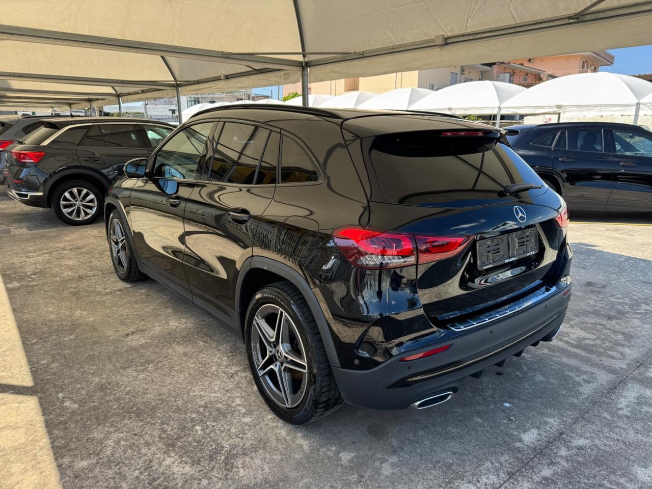 MERCEDES-BENZ GLA 200 d AUTOMATIC. PREMIUM AMG