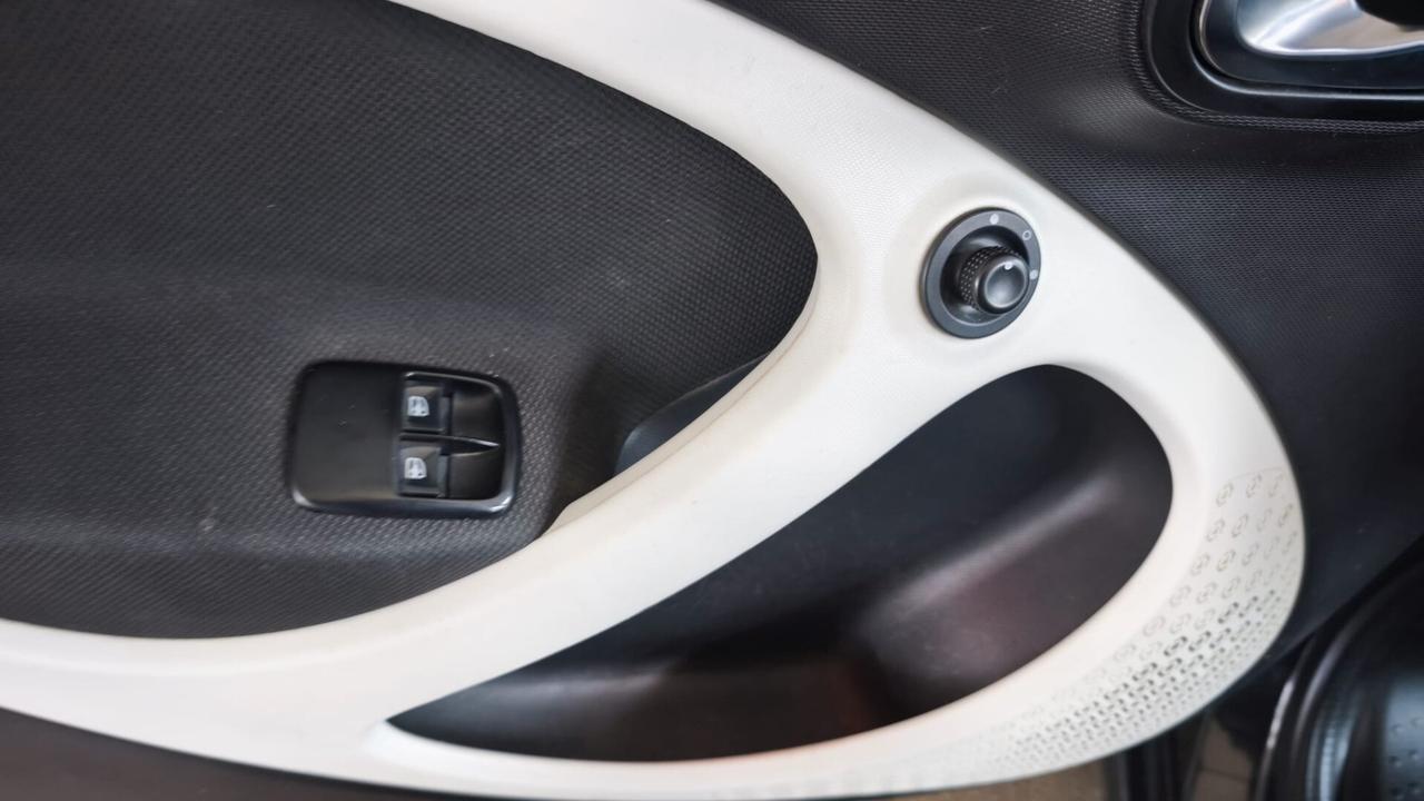 Smart ForFour 70 1.0 Prime