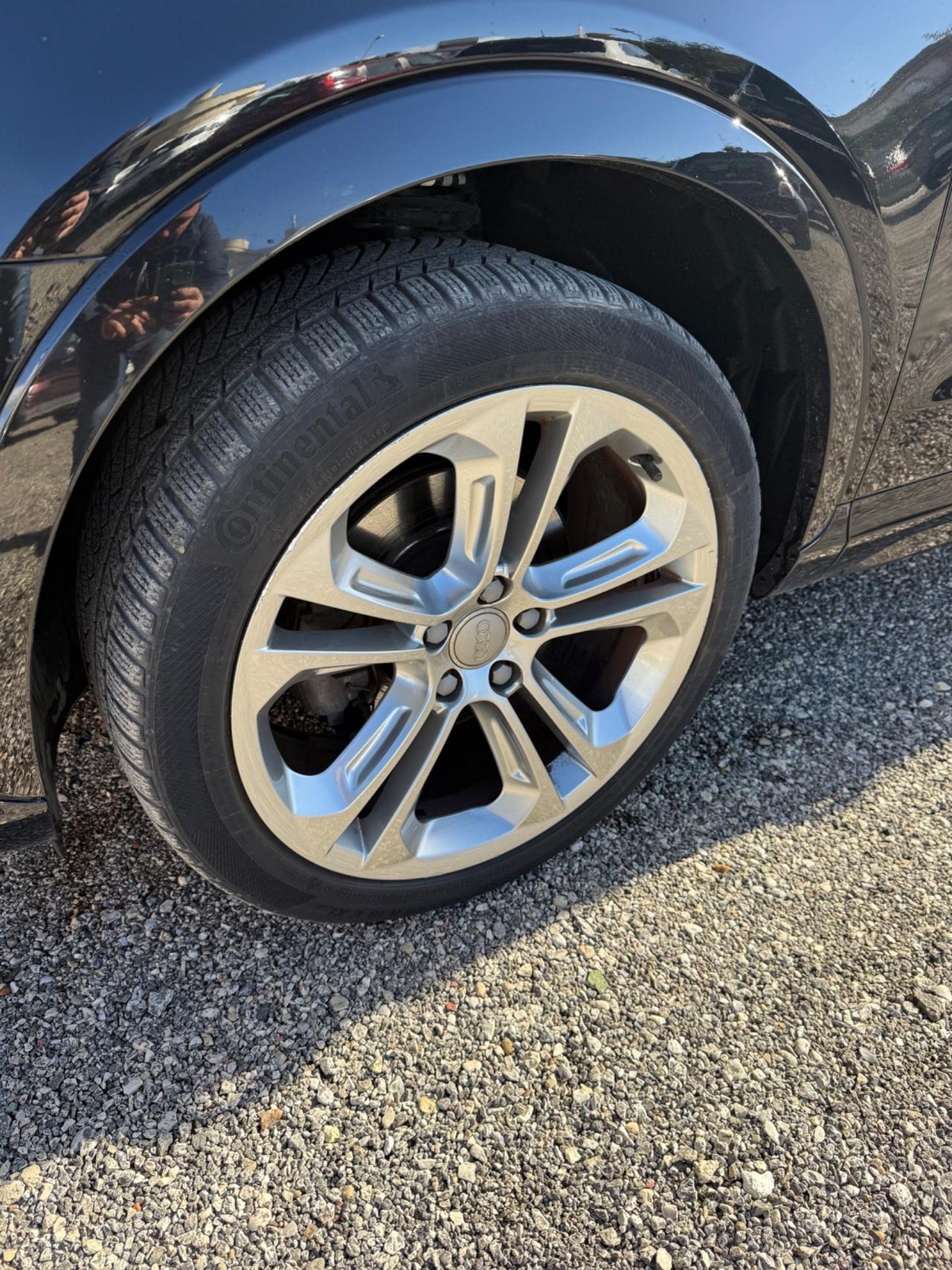 Audi Q3 2.0 TDI 150 CV S tronic Sline