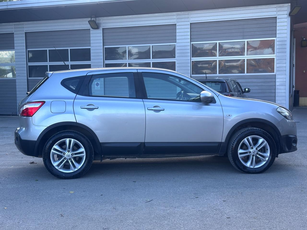 Nissan Qashqai 1.6 16V Tekna Gpl scade 2031