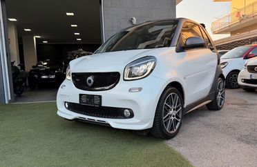 Smart ForTwo BRABUS 0.9 cabrio Xclusive