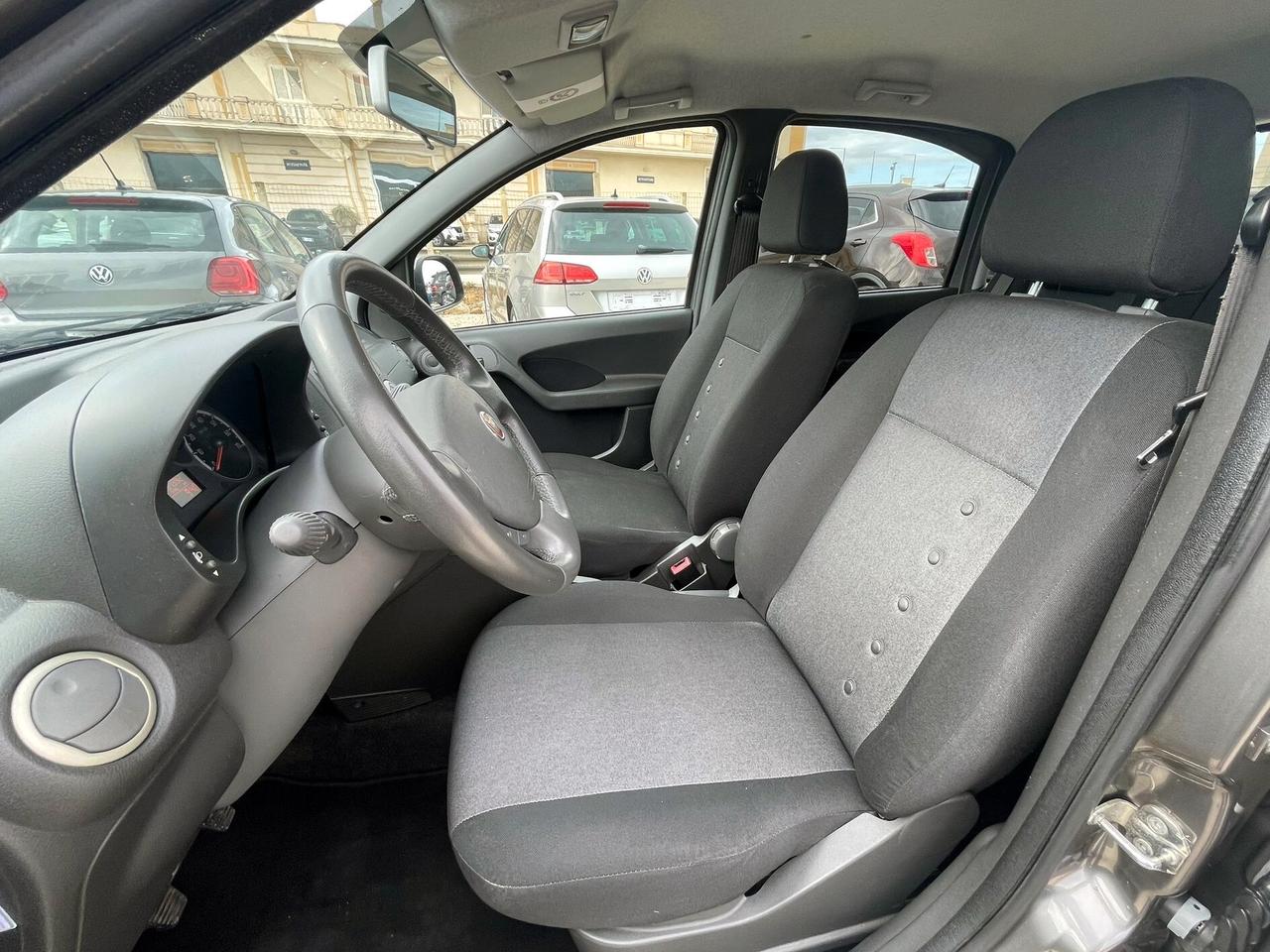 Fiat Panda 1.2 Emotion