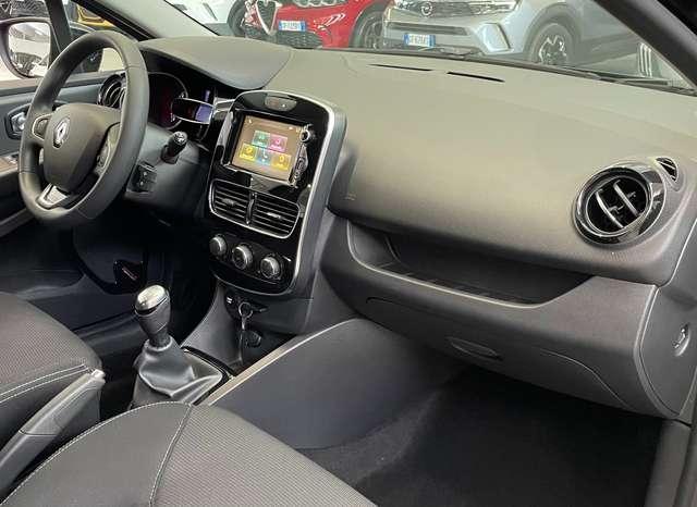 Renault Clio 0.9 tce Moschino Zen 75cv