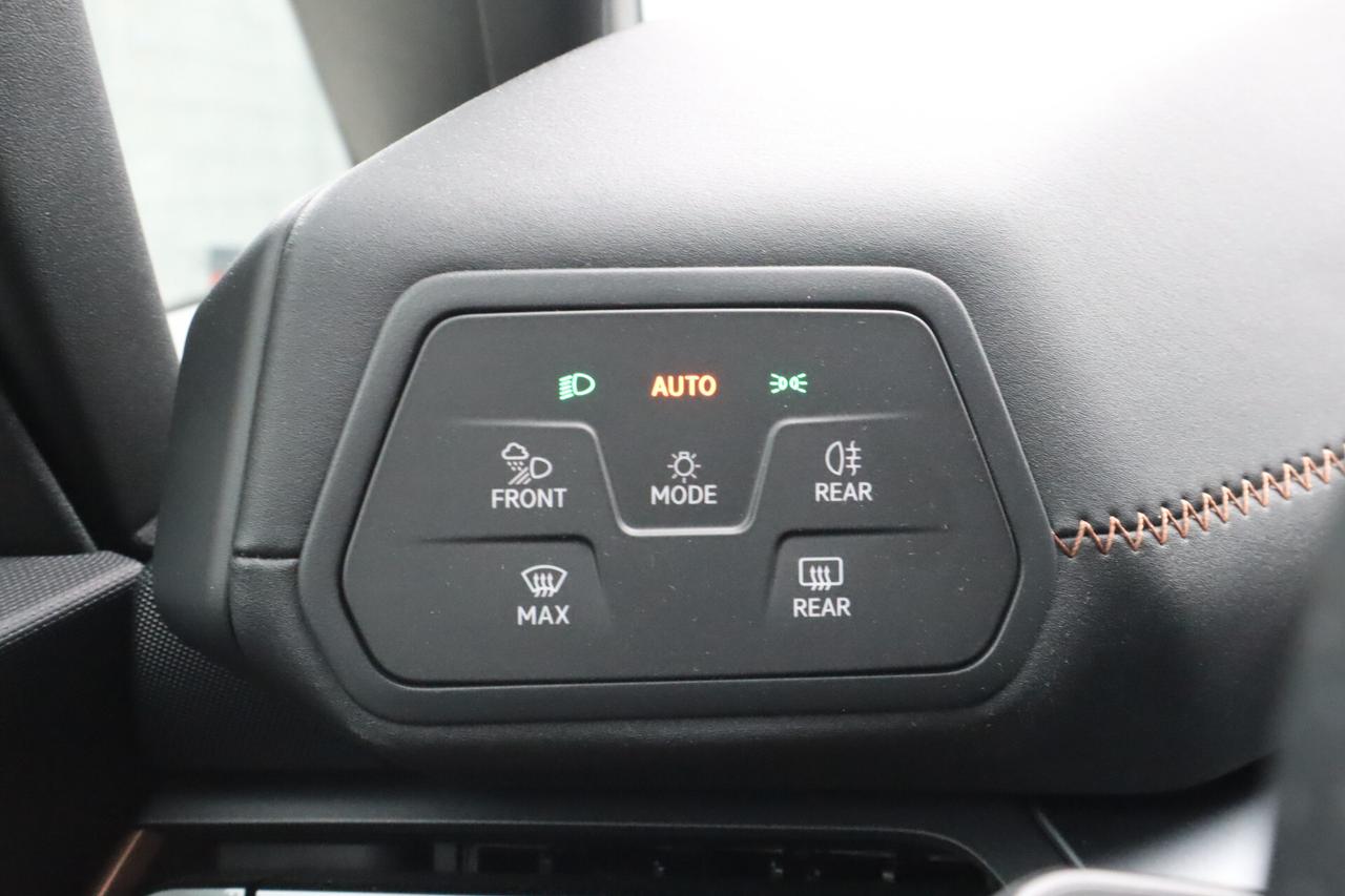 Cupra Born 204CV ACC LED 360° CAMERA SOLO 6.600 KM!