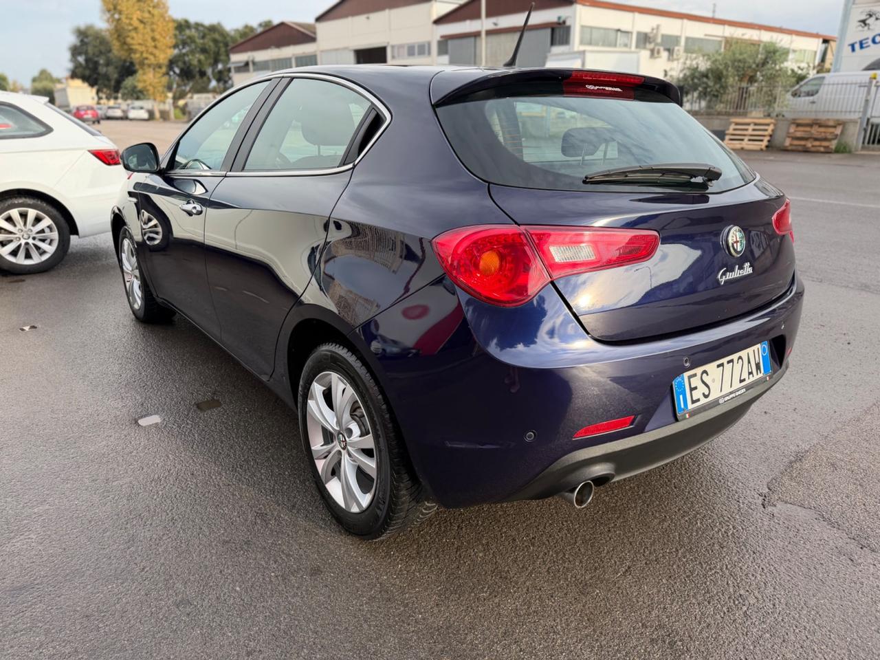 Alfa Romeo Giulietta 1.6 JTDm-2 105 CV Exclusive
