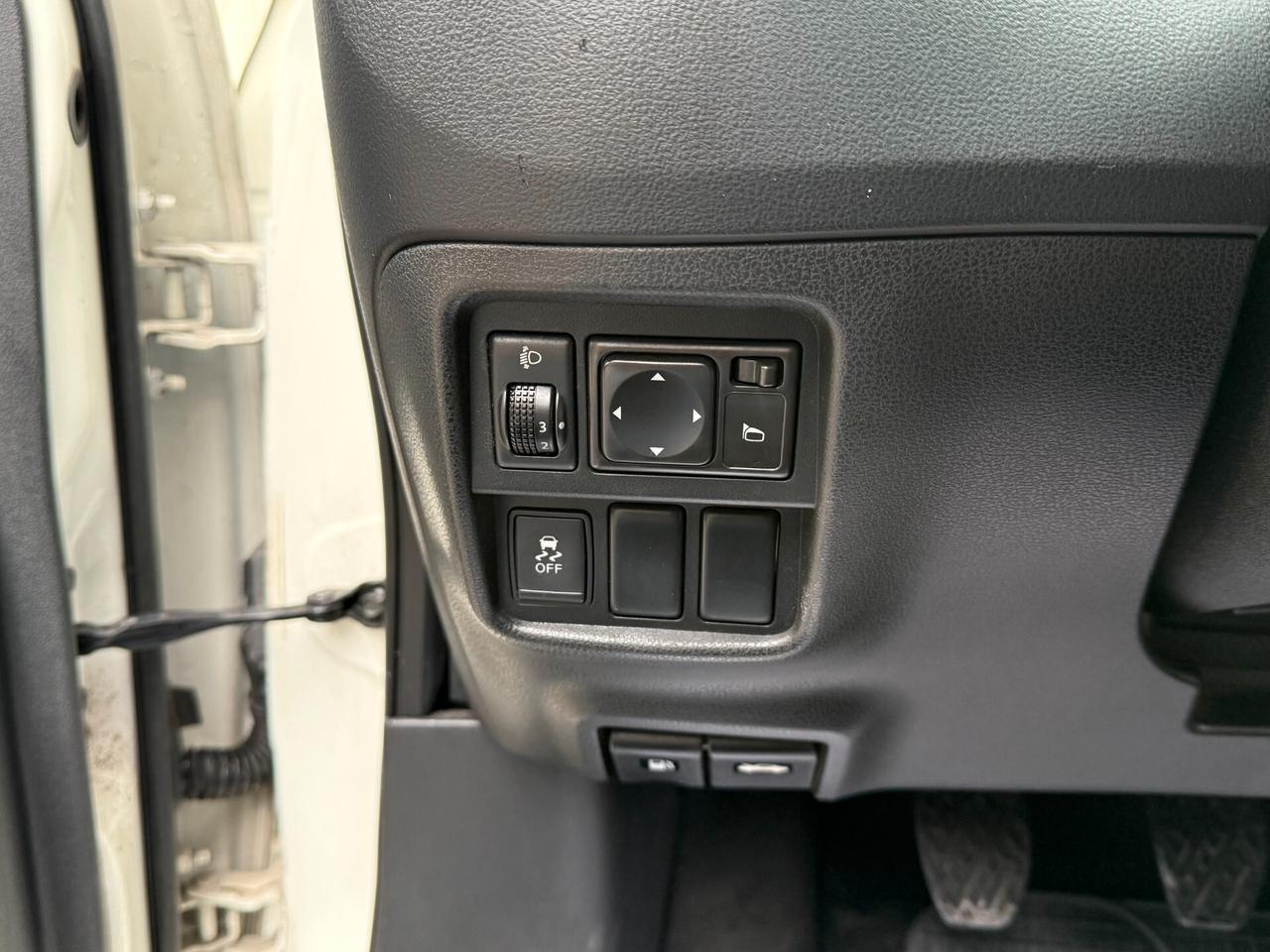 Nissan Juke 1.6 Tekna NAVI RETROCAMERA - 2011