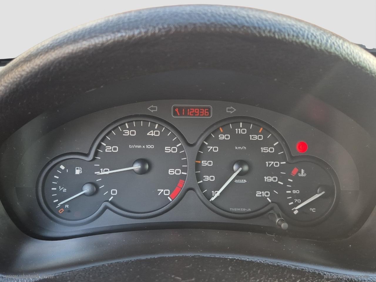 PEUGEOT 206 1.4 5p. ADATTA ANCHE A NEOPATENTATI