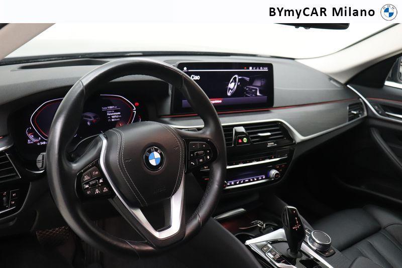 BMW Serie 5 Touring 520 d Mild Hybrid 48V Luxury xDrive Steptronic