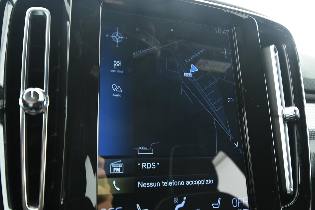VOLVO XC40 1.5 t5 phev R-design auto LED+CAMERA+APP CONNECT