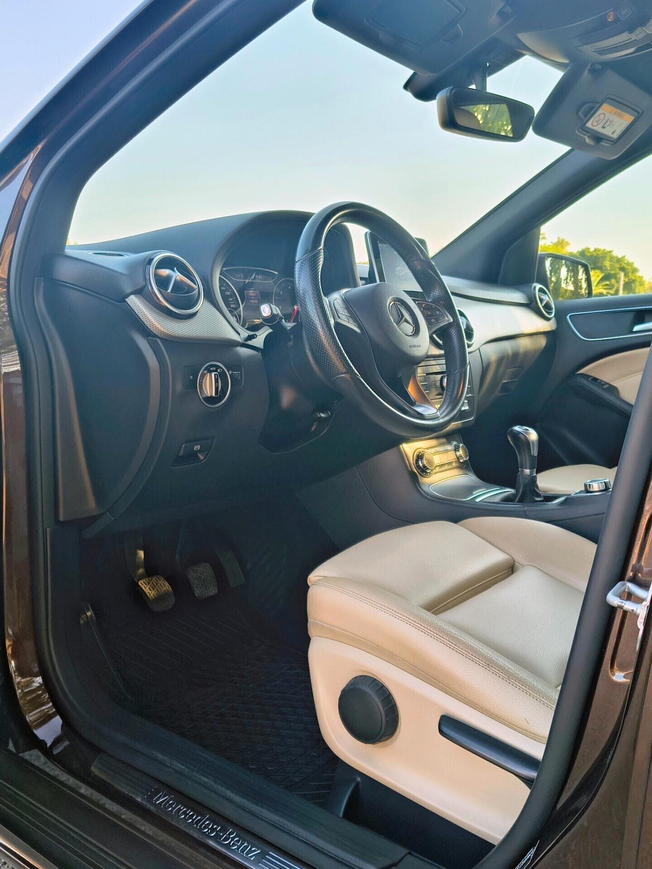 Mercedes Benz B 180 d 1.5 diesel 109cv Sport