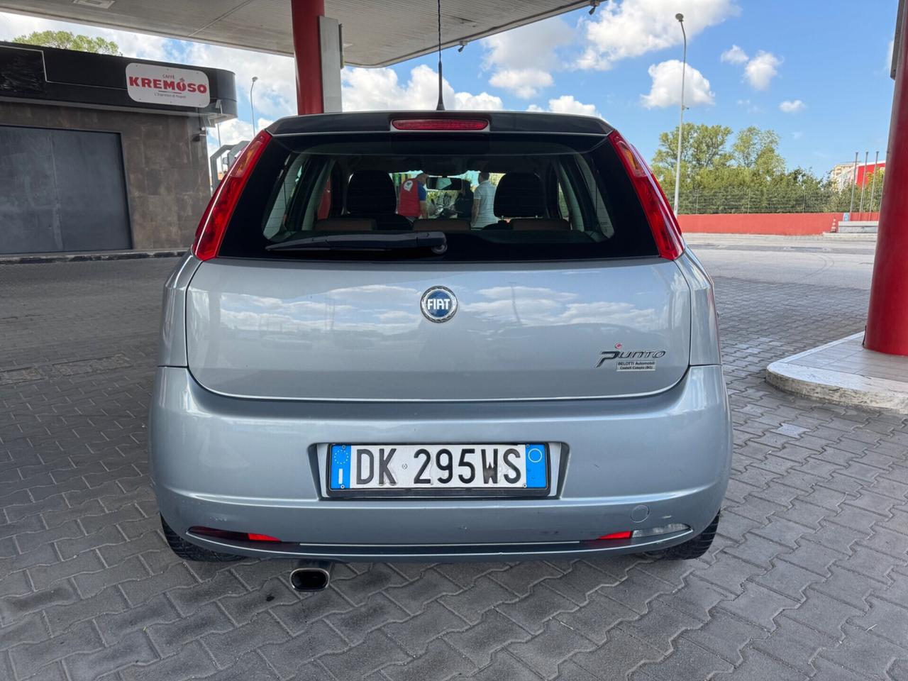 Fiat Grande Punto 1.4 Starjet 16V 5 porte Sport