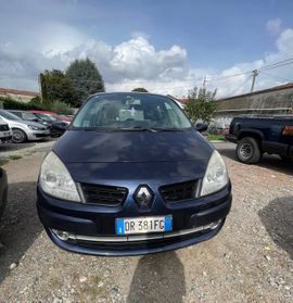 Renault Scenic Grand Scénic 1.5 dCi/105CV PlayStation Portable