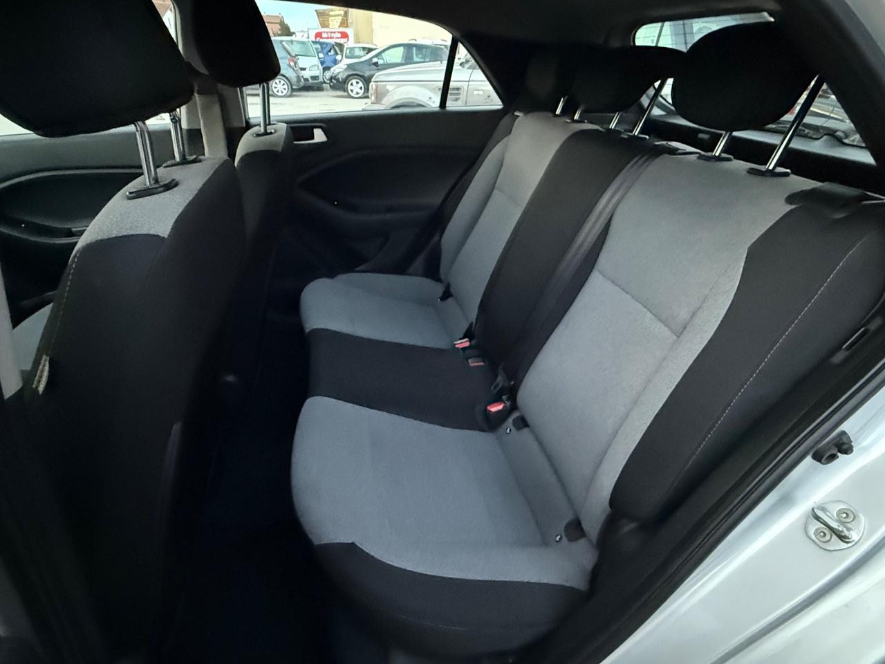 Hyundai i20 1.2 84CV 5P Neopatentati Comfort 2016 EURO6