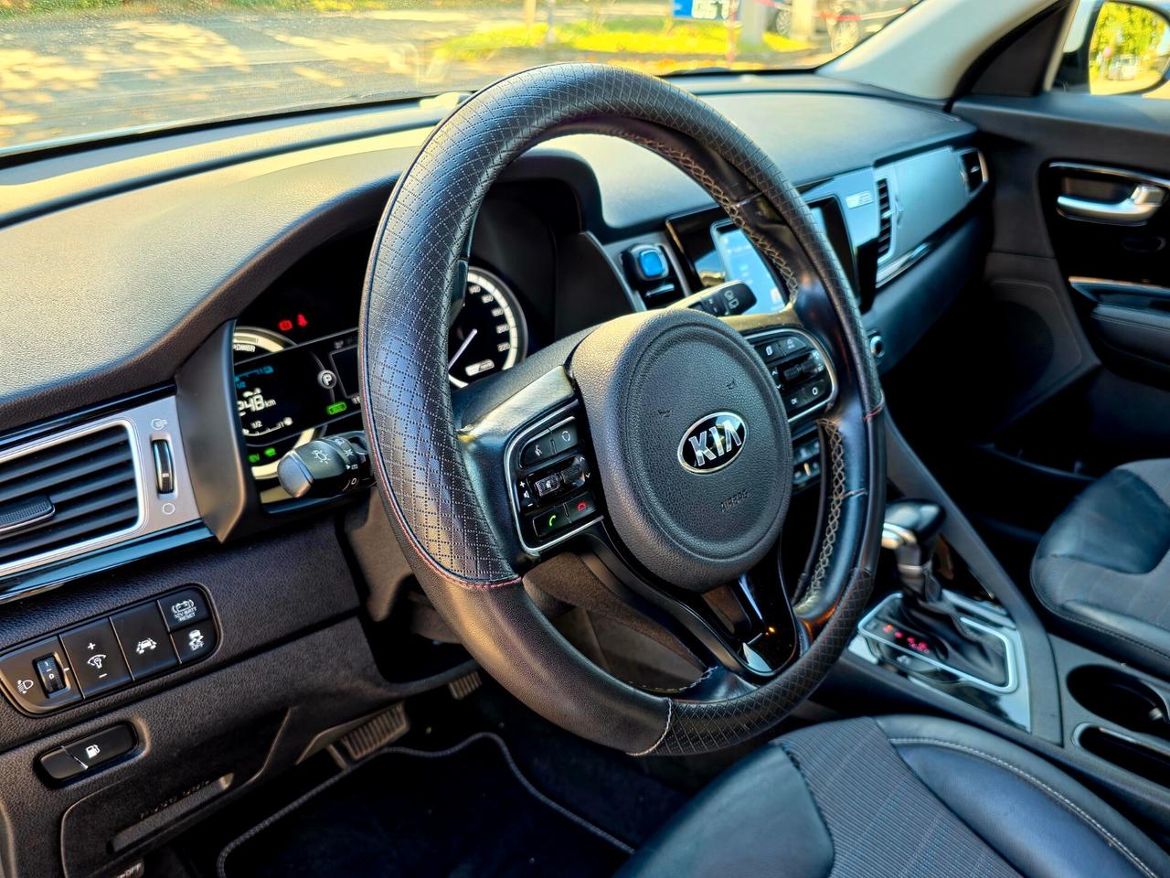 Kia Niro 1.6 GDi DCT HEV Energy 2018-E6B Automatico Ibrida Benzina